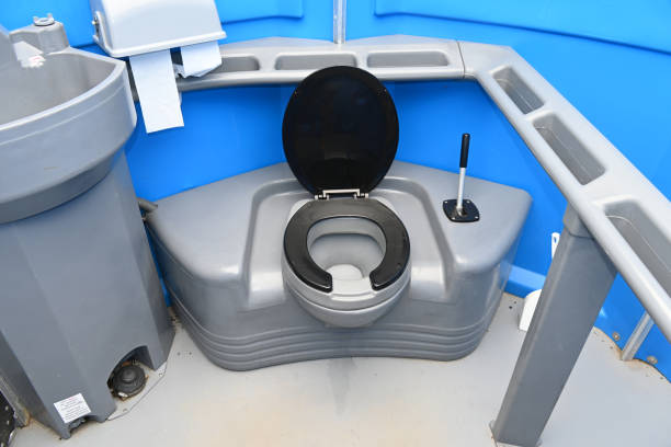 Portable Toilet Options We Offer in Neptune Beach, FL